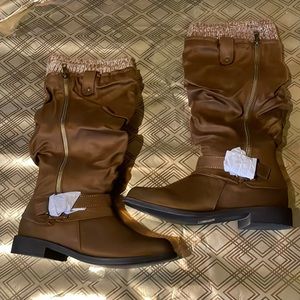 New In Box Shoedazzle Boots